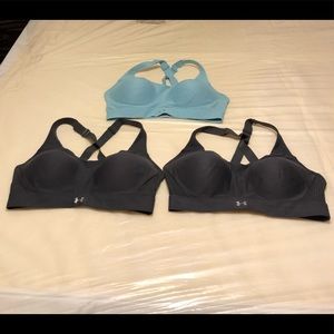 BUNDLE (3) UNDER ARMOUR SPORTS BRAS (2) GRAY NWOT & (1) EUC GREEN CROSS BACK